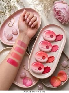 رژ لب جامد اولیبولا؛ رنگ‌دهی زیبا و جلوه‌ای جذاب روی لب